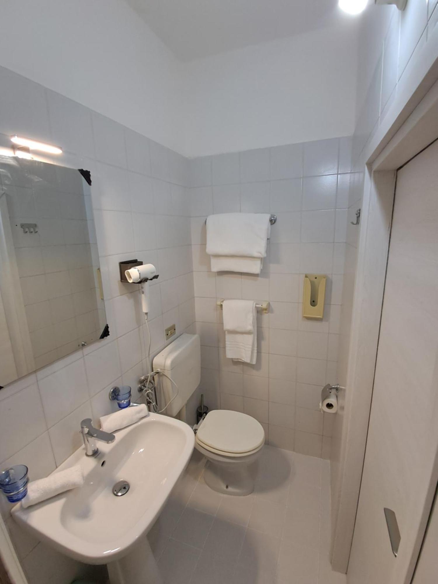 Hotel Tito 2 Mestre Eksteriør bilde